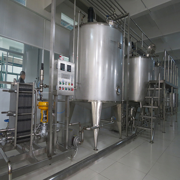 1000噸刺梨果酒發(fā)酵調(diào)配設(shè)備 時產(chǎn)1000瓶600ml紅葡萄酒加工生產(chǎn)線